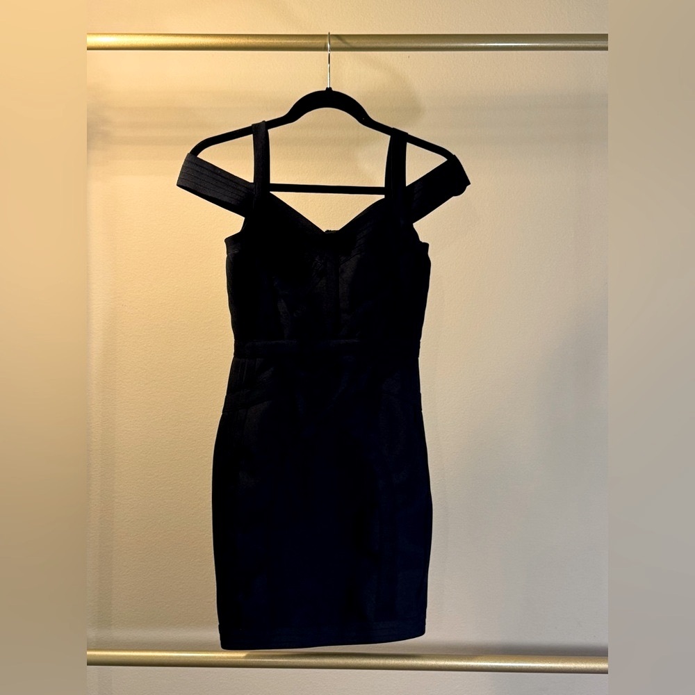 #30 Elegant Body-Con Black Mini Dress